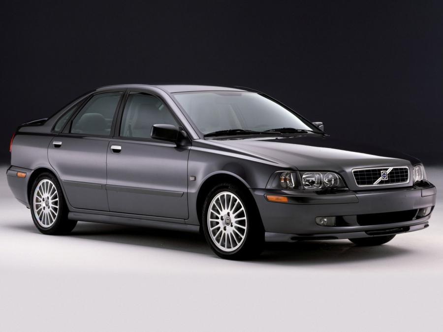  Volvo S40 2002 года  (фото 9 из 14)